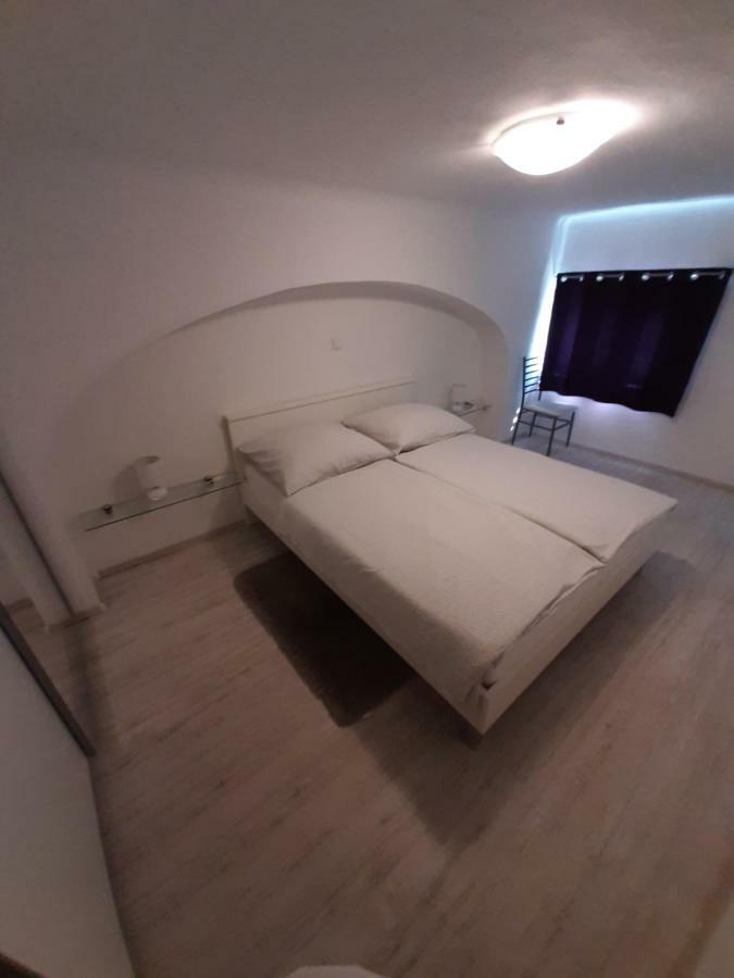 Apartment Osk Osijek Exterior photo